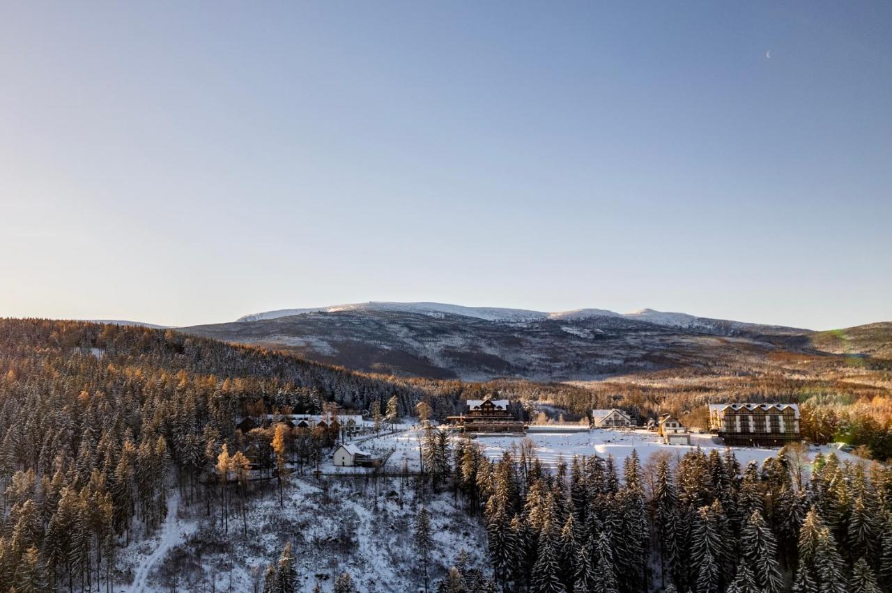 Kazalnica Family&Conference Resort Kolo Karpacza Sosnówka Exteriér fotografie